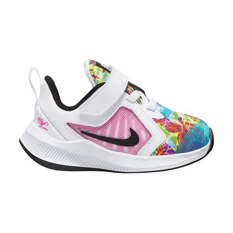 kiddies Nike sneakers